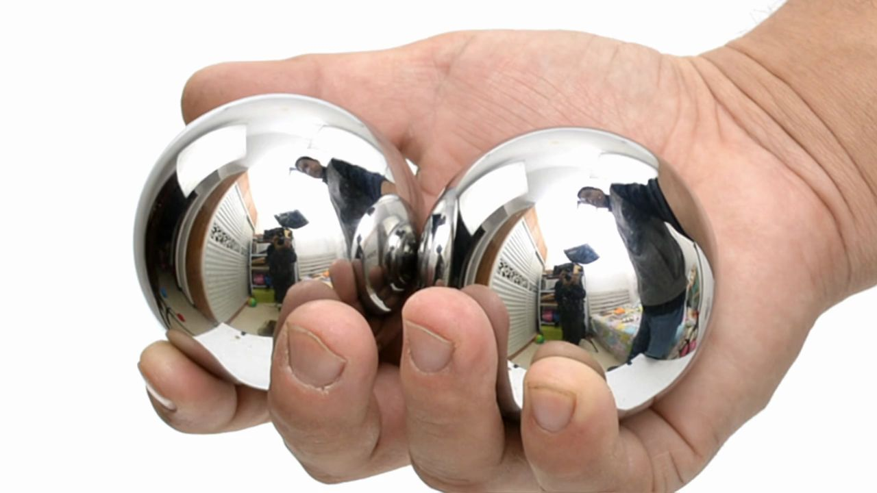 Input reference for figure_44_rotating-baoding-balls-bottom